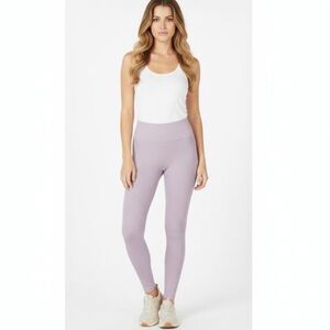 54. Everlane The Seamless Leggings XS/S Light Purple Ribbed Stretch
